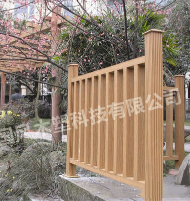 نرده کامپوزیتی درپوش دار 200*200 میلی متری بازیافتی پست حصار WPC